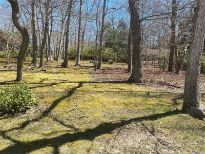 501 Old Stone Highway, House other with 2 bedrooms, 1 bathrooms and null parking in East Hampton NY | Image 1