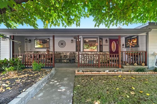 20260 River Valley Dr, Anderson, CA, 96007-8405 | Card Image