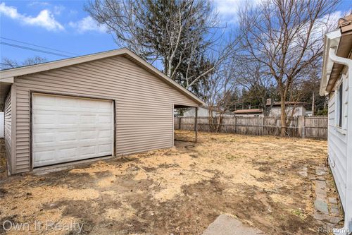 9342 Birch Street, Taylor, MI, 48180 | Card Image