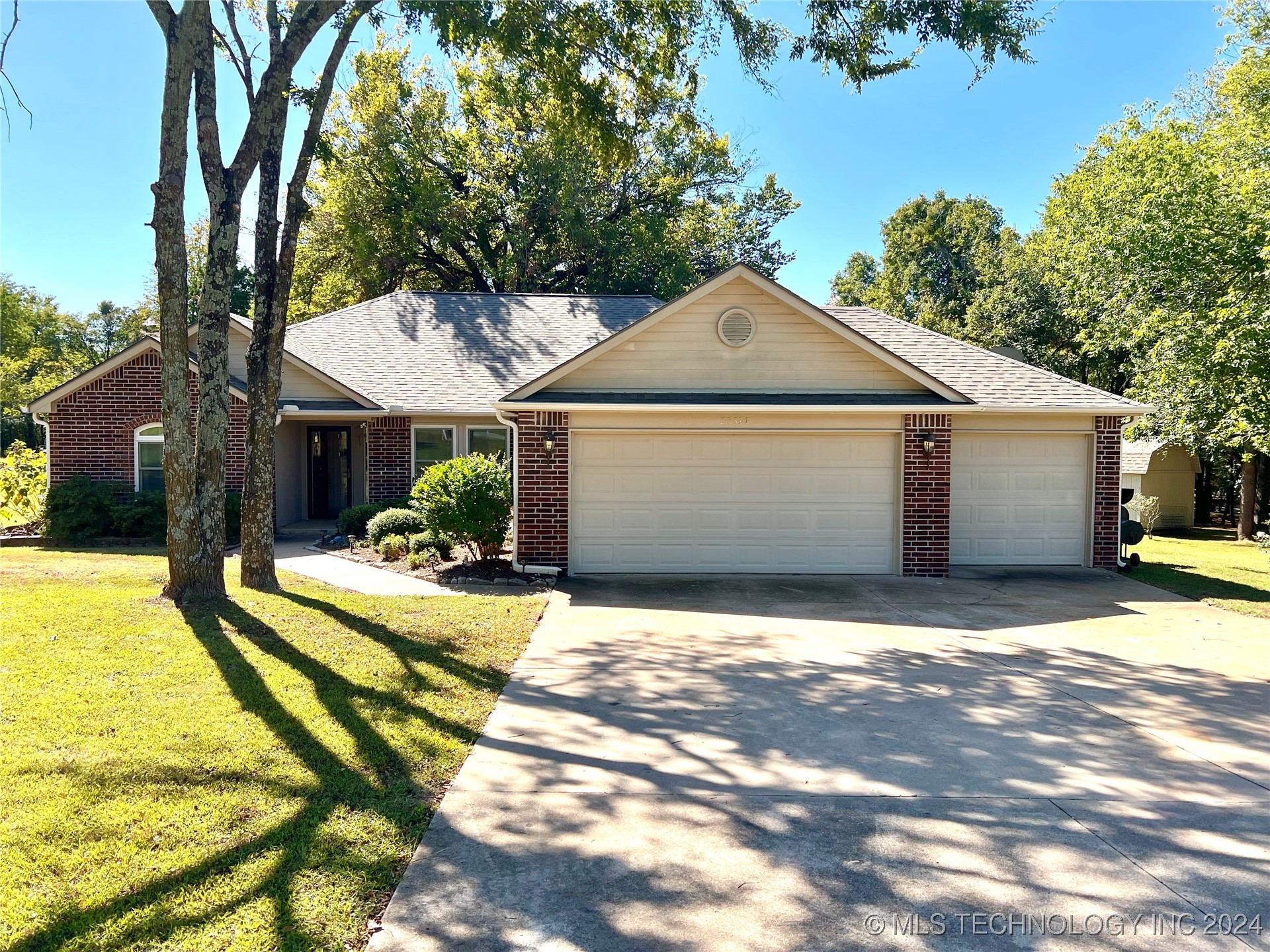 159th St, Coweta, OK 74429