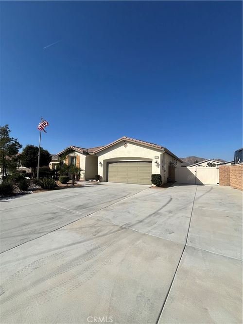 28716 Cebelia Circle, Menifee, CA, 92584 | Card Image