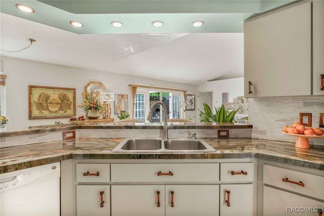 720 Balmoral Ct, House other with 3 bedrooms, 2 bathrooms and 2 parking in INVERNESS FL | Image 19