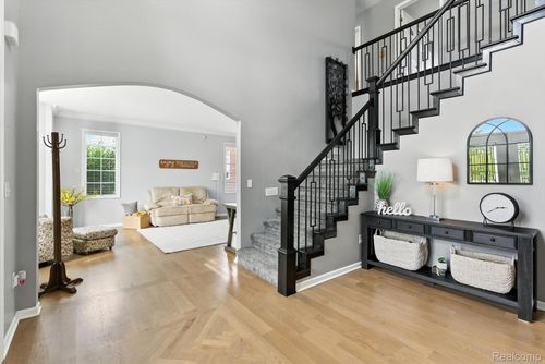 1304 Tradition Dr, Canton, MI, 48187-5810 | Card Image