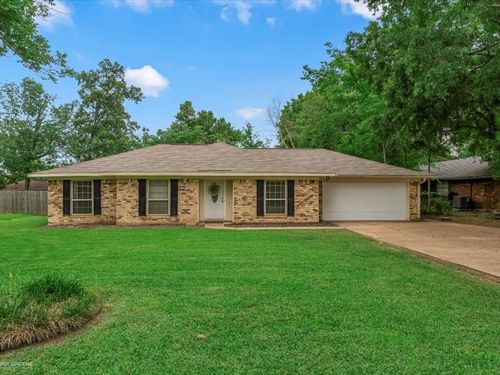 113 Park Blvd, Benton, LA, 71006-9703 | Card Image