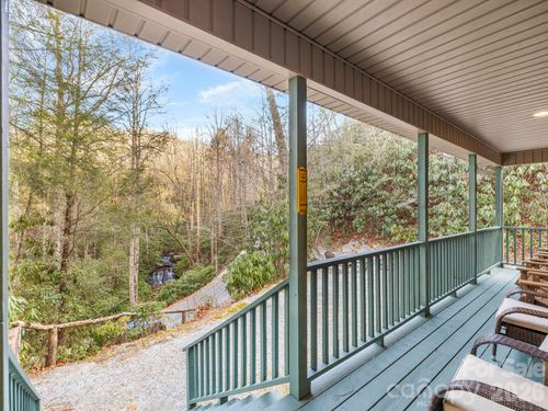 581 Hubbard Hollow Rd, Rosman, NC, 28772-9808 | Card Image
