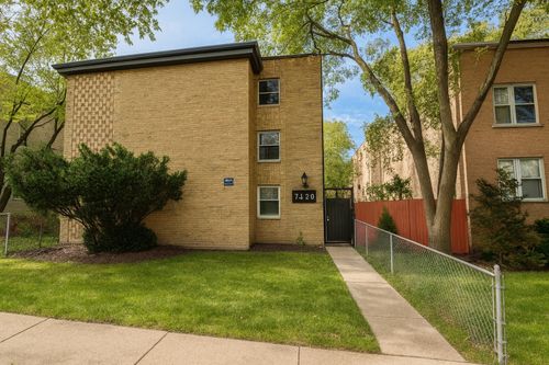 apt-2a-7420 N Winchester Ave, Chicago, IL, 60626-5520 | Card Image