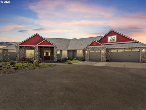 223 Southern Cross Ln, Woodland, WA, 98674 | Card Image