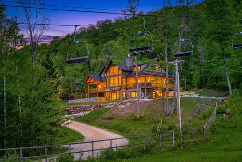l3-112 Snowbridge Rd, Ludlow, VT, 05149-3200 | Card Image