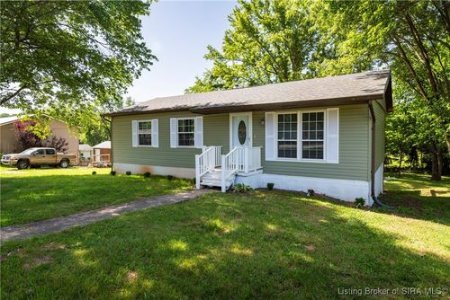 201 W Bernadine Dr, Paoli, IN, 47454-9288 | Card Image