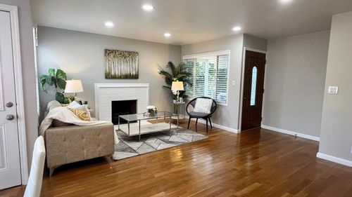 15958 Via Descanso, San Lorenzo, CA, 94580-2410 | Card Image