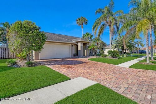 1432 Old Millpond Rd, Melbourne, FL, 32940-6881 | Card Image