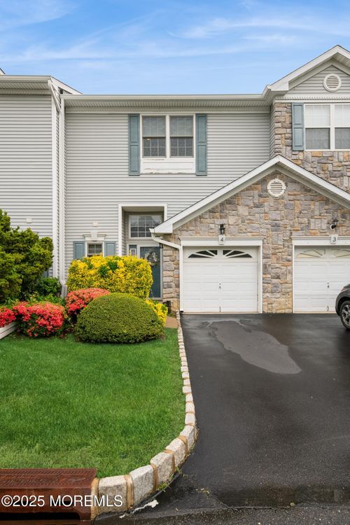 4 Linda Ct, Laurence Harbor, NJ, 08879-2918 | Card Image
