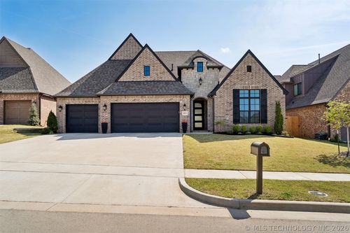 6513 S Fir Avenue, Broken Arrow, OK, 74134 | Card Image