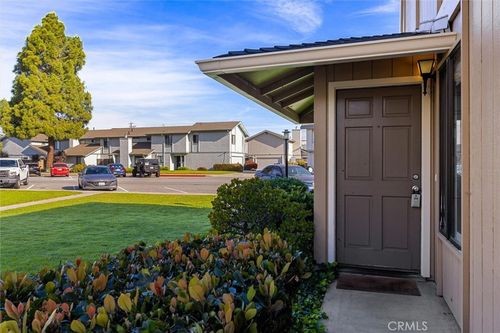 1632 Longbranch Ave, Grover Beach, CA, 93433-2577 | Card Image