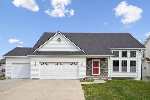 3213 Sw Coves Dr, Ankeny, IA, 50023-9144 | Card Image
