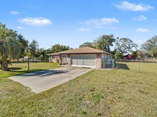 5213 Lantana St, ZEPHYRHILLS, FL, 33542-5462 | Card Image