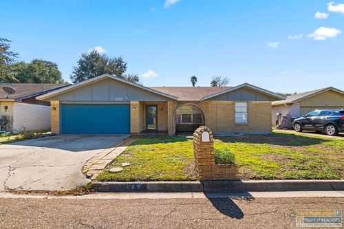 129 W Spencer Ct, Harlingen, TX, 78550-3810 | Card Image
