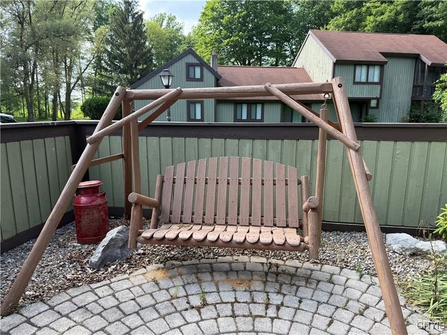 646 Idlewood Ct, House other with 3 bedrooms, 2 bathrooms and null parking in Baldwinsville NY | Image 29