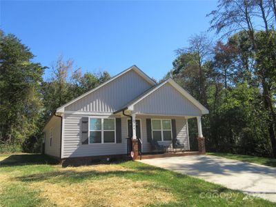 4986 6th Street Sw, House other with 3 bedrooms, 2 bathrooms and null parking in Catawba NC | Image 1