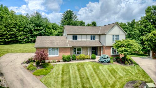 1032 Woodway Dr, Villa Hills, KY, 41017-4483 | Card Image