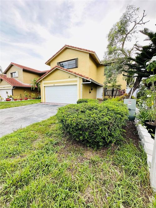 9510 Sw 151st Ct, Miami, FL, 33196-1214 | Card Image
