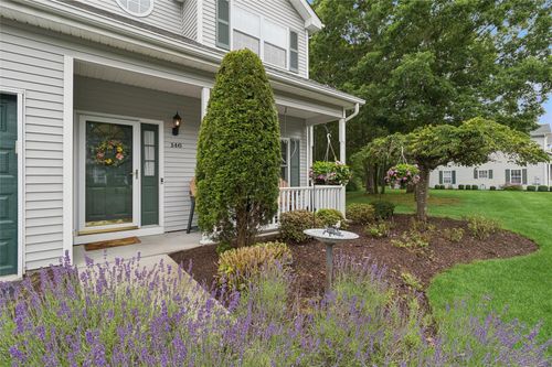 146 Willow Wood Dr, Oakdale, NY, 11769-1628 | Card Image