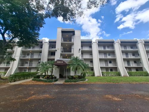 apt-109-9430 Poinciana Pl, Davie, FL, 33324-4816 | Card Image