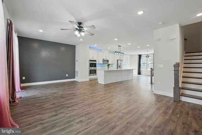 9870 Buchanan Loop, Townhouse with 4 bedrooms, 4 bathrooms and null parking in MANASSAS VA | Image 12