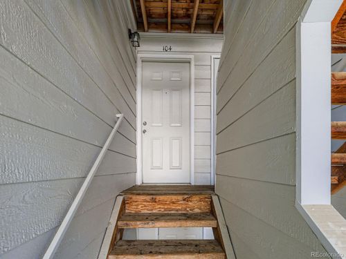 apt-104-1342 S Cathay Ct, Aurora, CO, 80017-4587 | Card Image