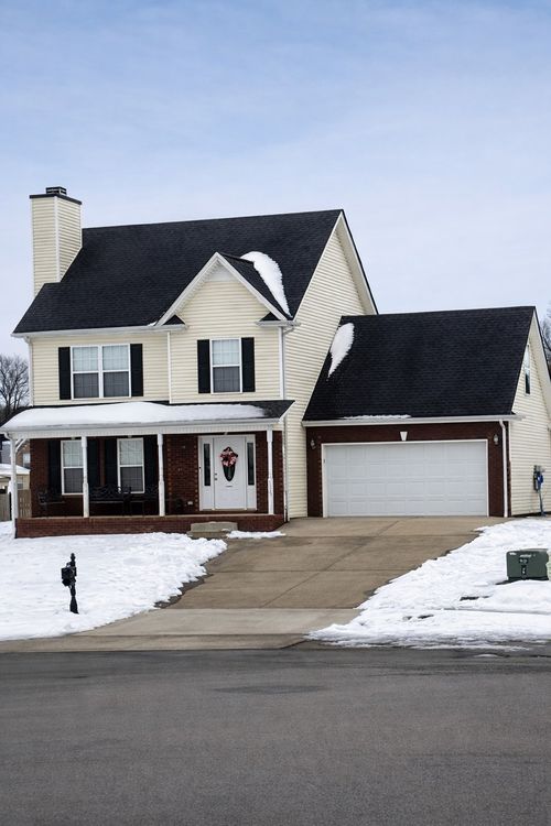 1332 Southwood Ct, Clarksville, TN, 37042-8194 | Card Image