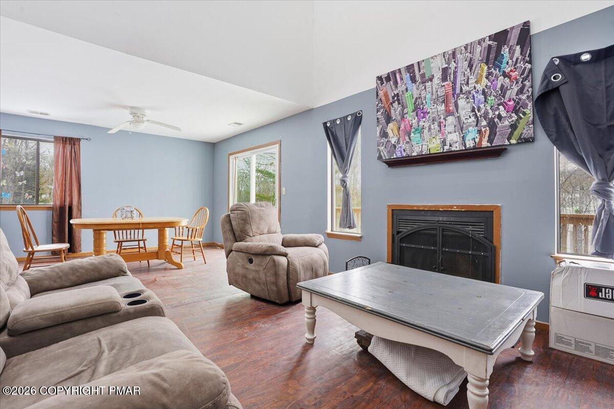 Residential in Bushkill 4