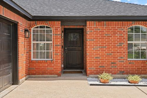 772 Clearview Cir, San Marcos, TX, 78666-7834 | Card Image