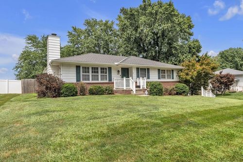 5001 Stonecrest Ter, Saint Joseph, MO, 64506-3341 | Card Image
