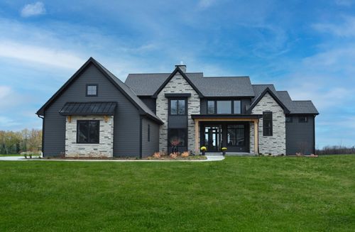 2819 Windward Ln, Delafield, WI, 53018 | Card Image