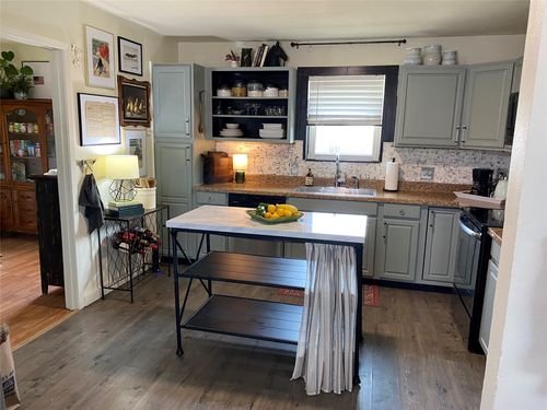 321 School House Rd, Paradise, TX, 76073-2619 | Card Image