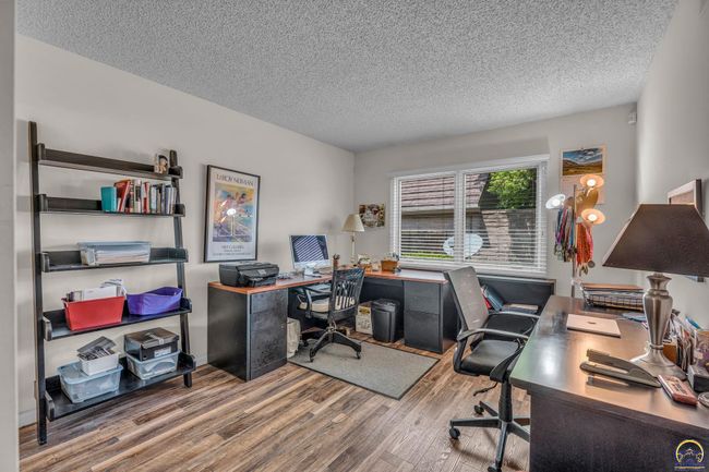 13 Sw Pepper Tree Ln, Townhouse with 4 bedrooms, 4 bathrooms and null parking in Topeka KS | Image 23