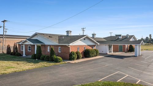 1015 N Centerville Rd, Sturgis, MI, 49091-9302 | Card Image