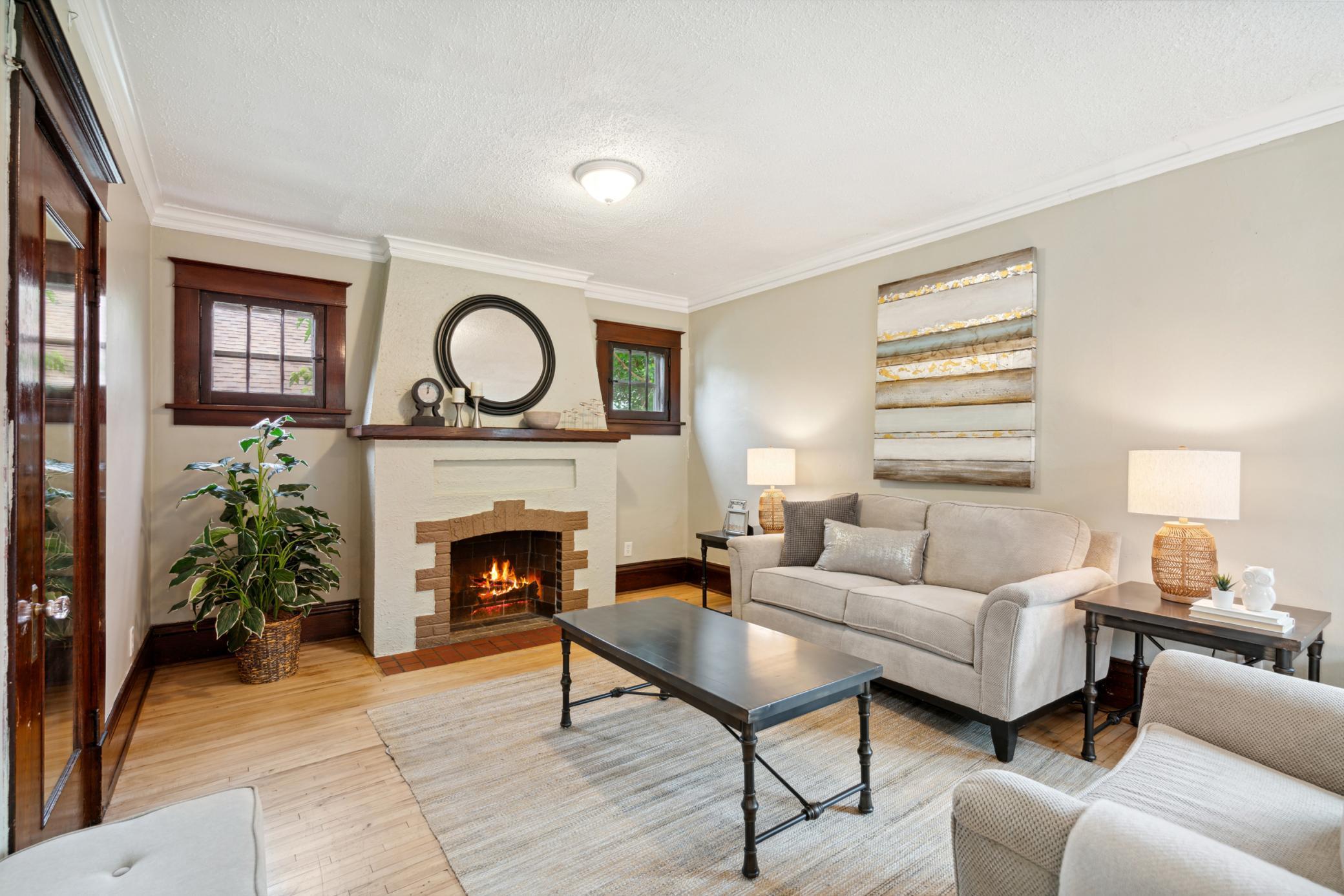 Earl St, Saint Paul, MN 55106