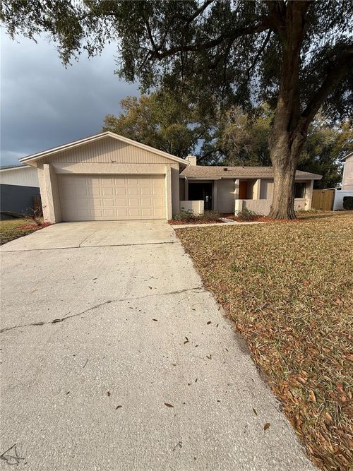 820 Sutter Loop, LONGWOOD, FL, 32750-2926 | Card Image