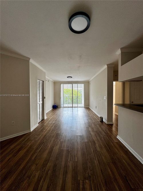 apt-3508-17125 N Bay Rd, Sunny Isles Beach, FL, 33160-3450 | Card Image