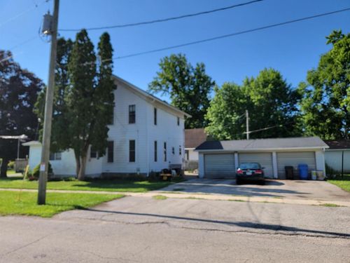 1401 E 2nd Ave, Brodhead, WI, 53520-1707 | Card Image