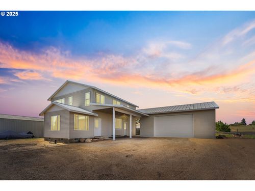 337 S County Rd, Tygh Valley, OR, 97063-8710 | Card Image