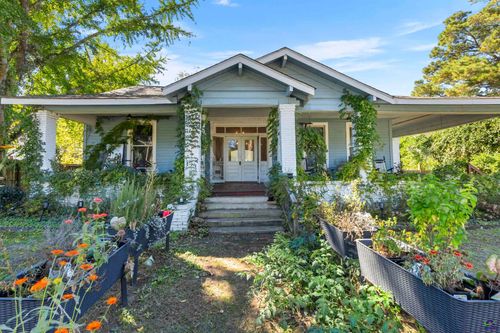 103 E Artesian Ave, montezuma, GA, 31063-1501 | Card Image