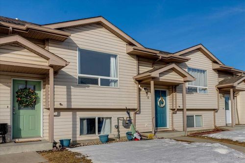 30 Kenny Close, Red Deer, AB, T4P4C3 | Card Image