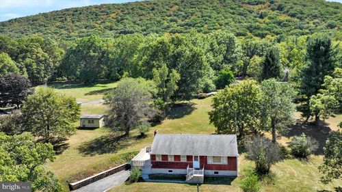 3 Wyncoop Ave, Ashland, PA, 17921 | Card Image