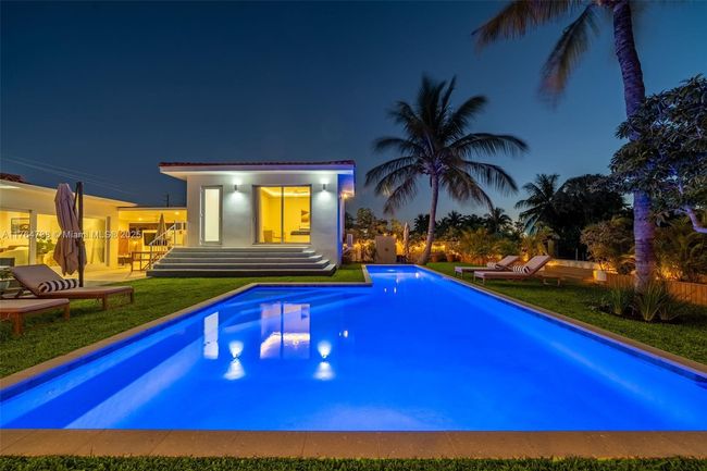 7770 Hawthorne Ave, House other with 4 bedrooms, 3 bathrooms and null parking in Miami Beach FL | Image 73
