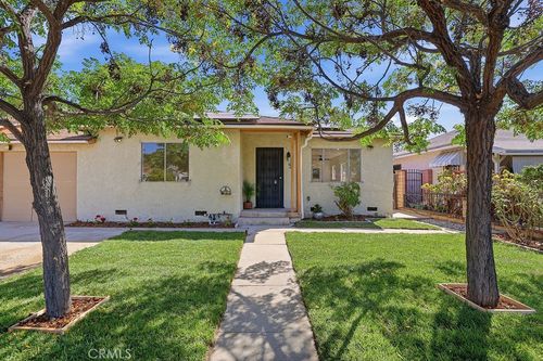 10332 Cayuga Ave, Pacoima, CA, 91331-3108 | Card Image