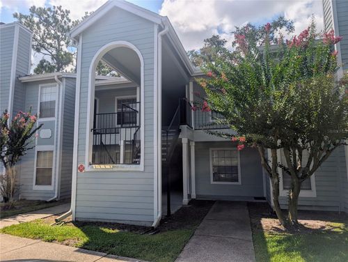 12105-2550 N Alafaya Trl, ORLANDO, FL, 32826-3638 | Card Image