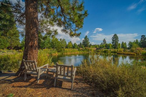 22-56508 Dancing Rock Loop, Bend, OR, 97707-2147 | Card Image