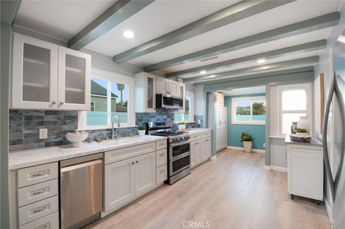 2311 S Meyler St, San Pedro, CA, 90731 | Card Image